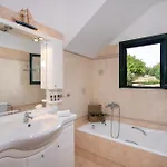 Piper - Pool - Jacuzzi - Sea View - Near The Villa *